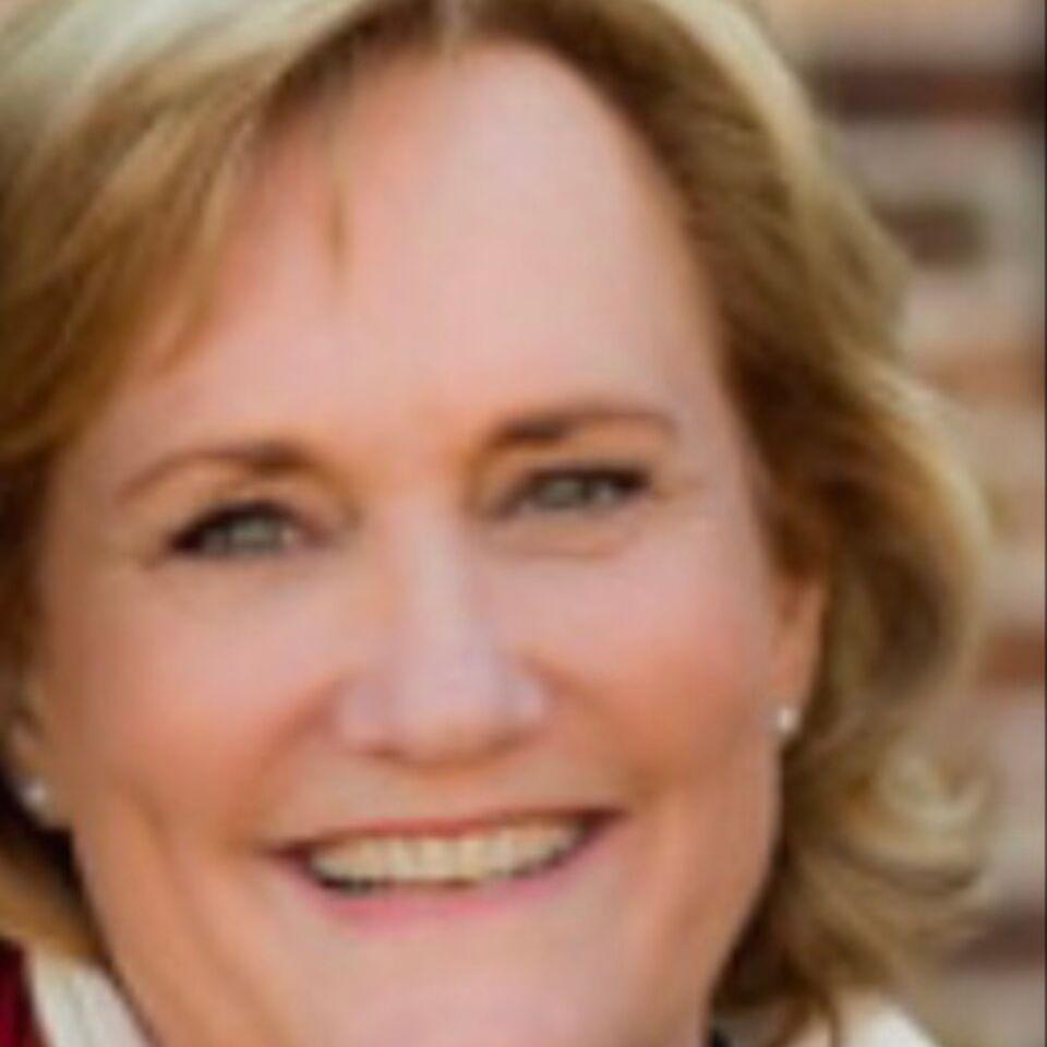Linda Davies