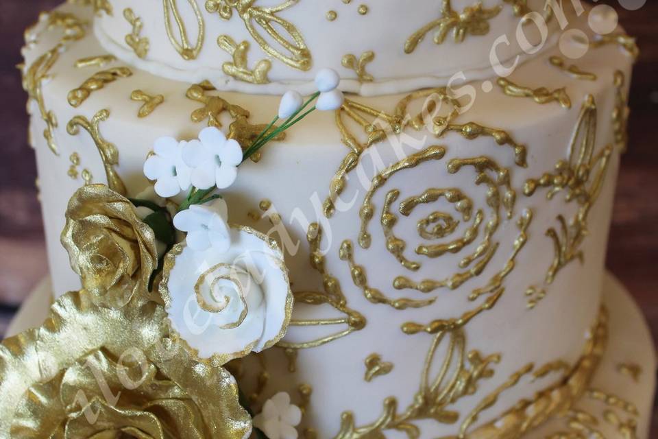 Fondant Wedding Cake