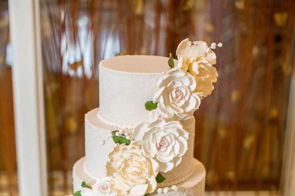 Fondant Wedding Cake