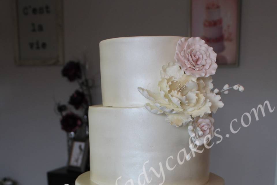 Fondant Wedding Cake