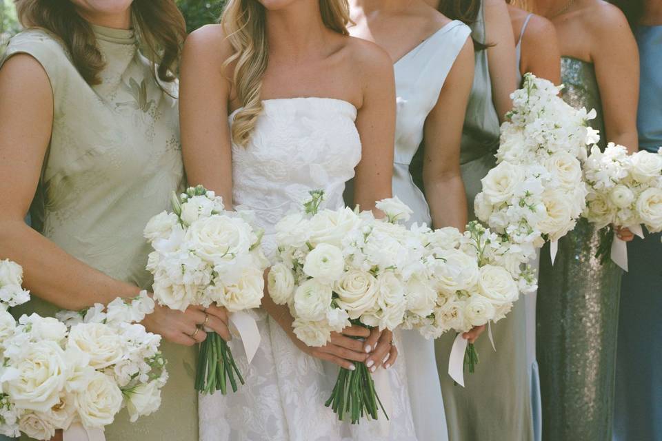 Neutral Bouquets