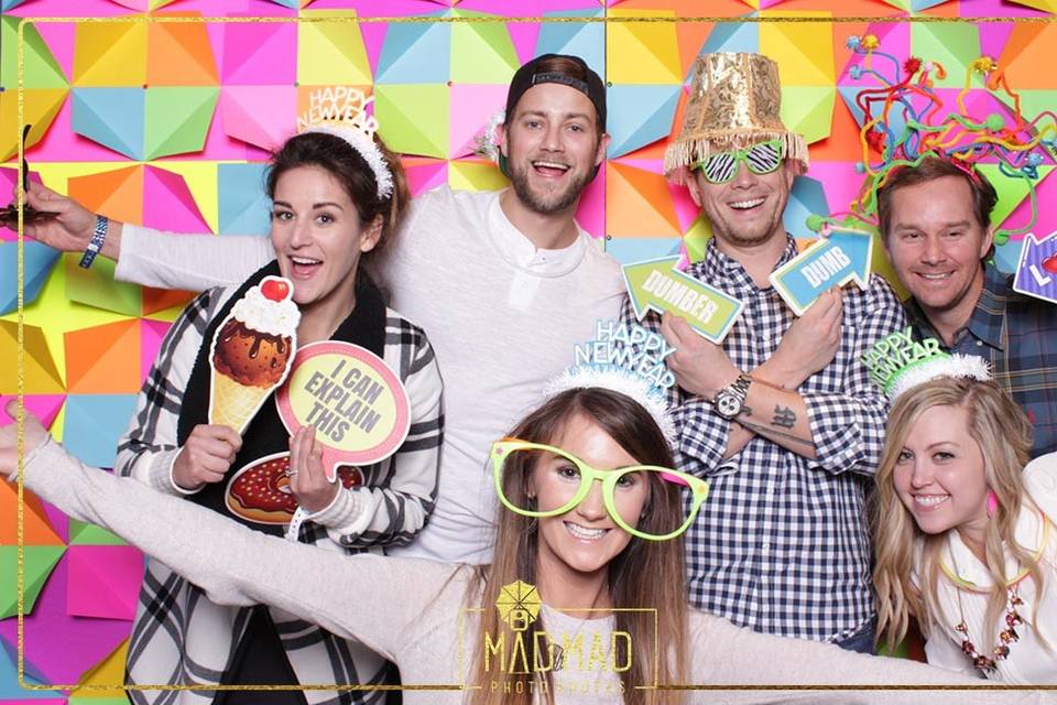 Mad Mad Photo Booths