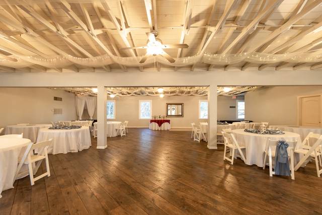 Rustic Pearl Weddings & Events