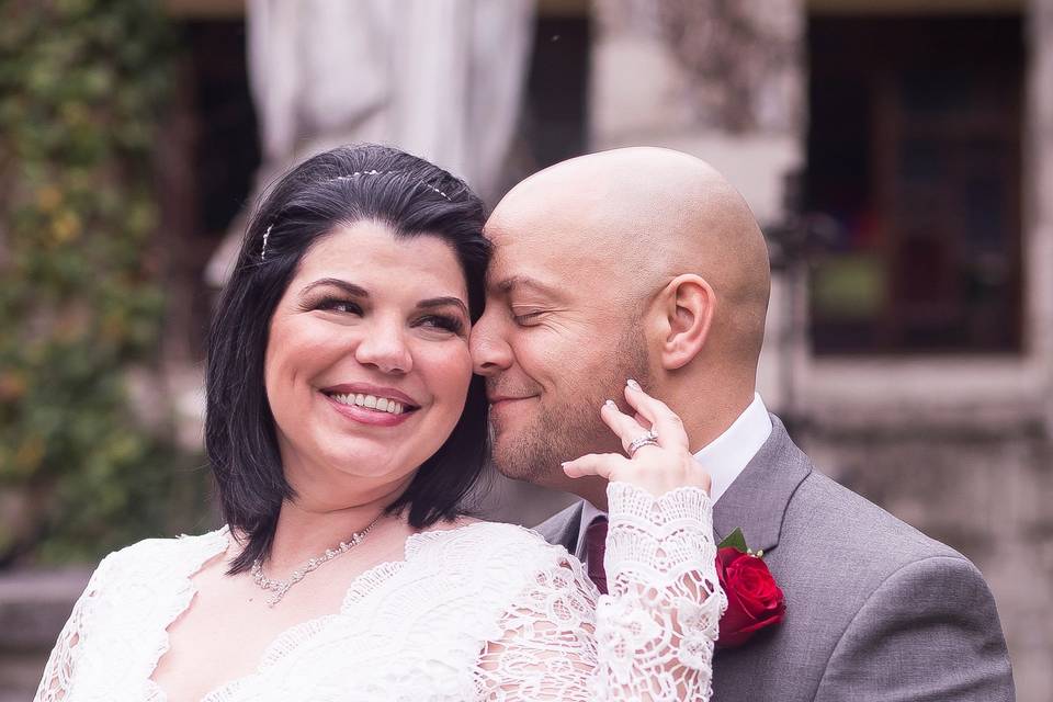 Sweet kisses from the groom