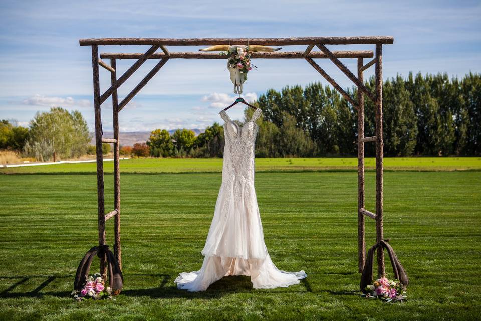 Ceremony Arch + Wedding Dress