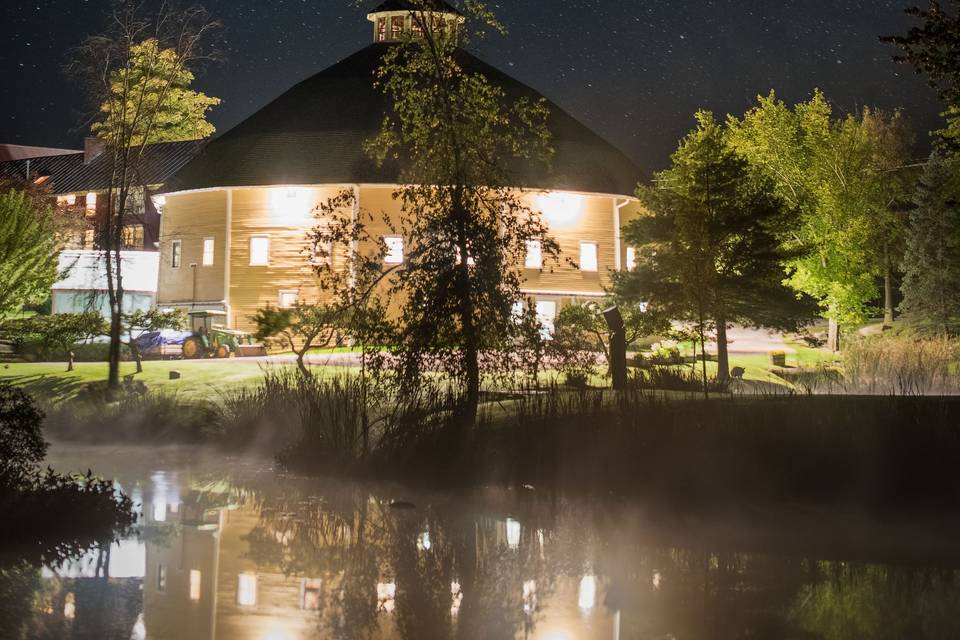 The Inn at the Round Barn Farm