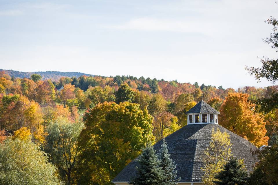 The Inn at the Round Barn Farm