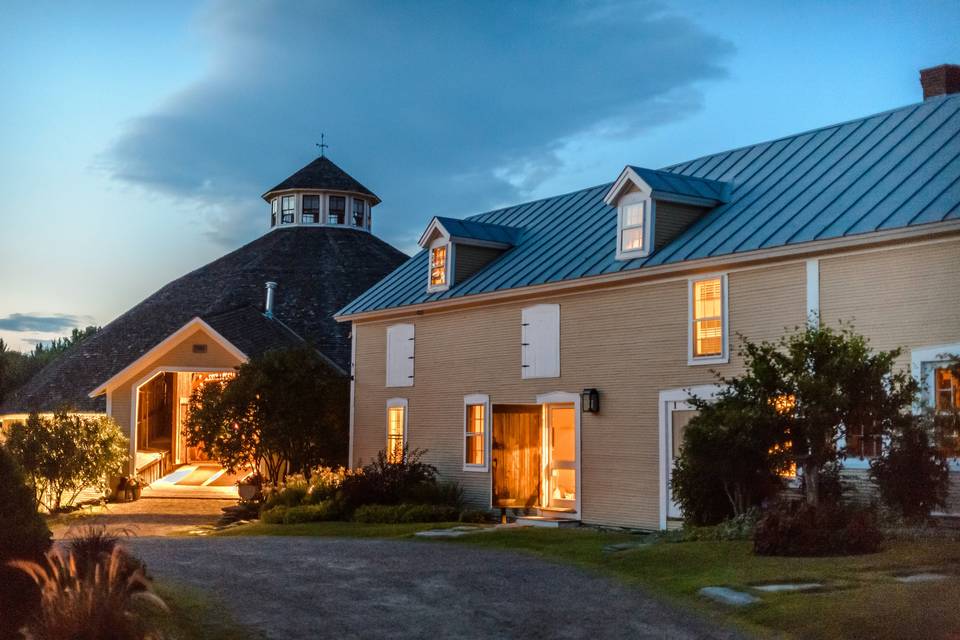 The Inn at the Round Barn Farm