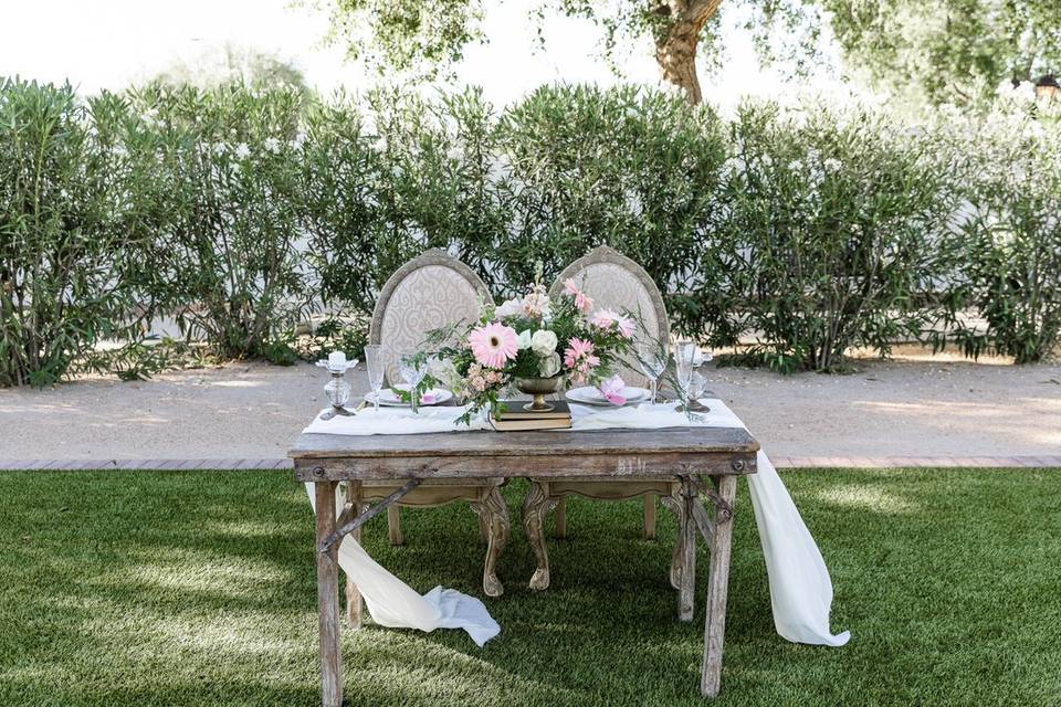 Sweetheart Table