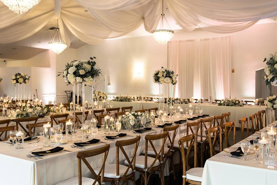 King's Tables at Royal Crest