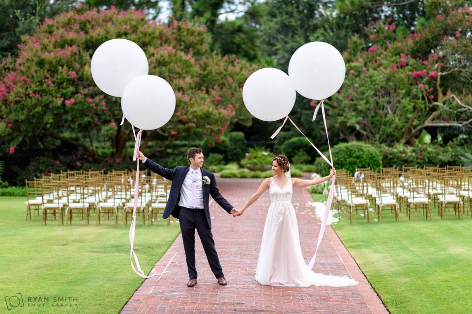 Bride and groom balloons