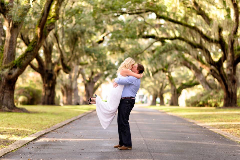 Engagement under the oak trees