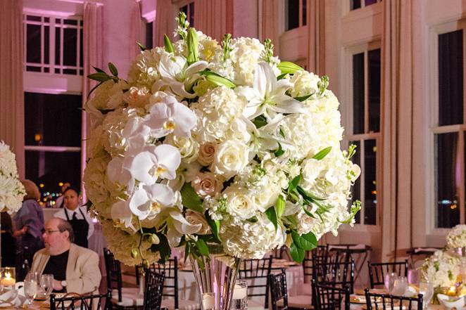 Floral centerpiece