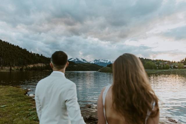 Brandon Handy Weddings Couple