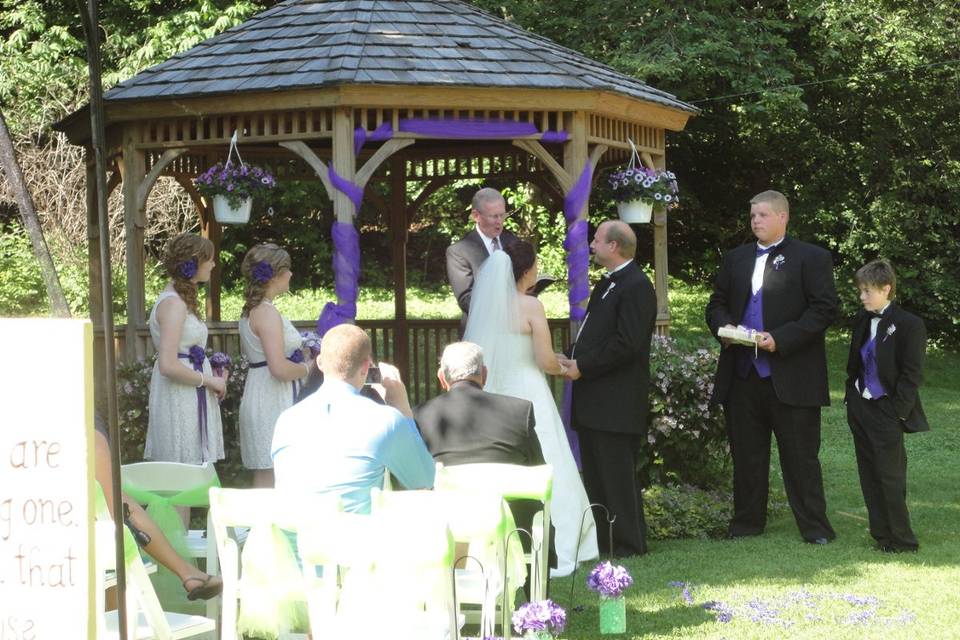 Gazebo ceremony