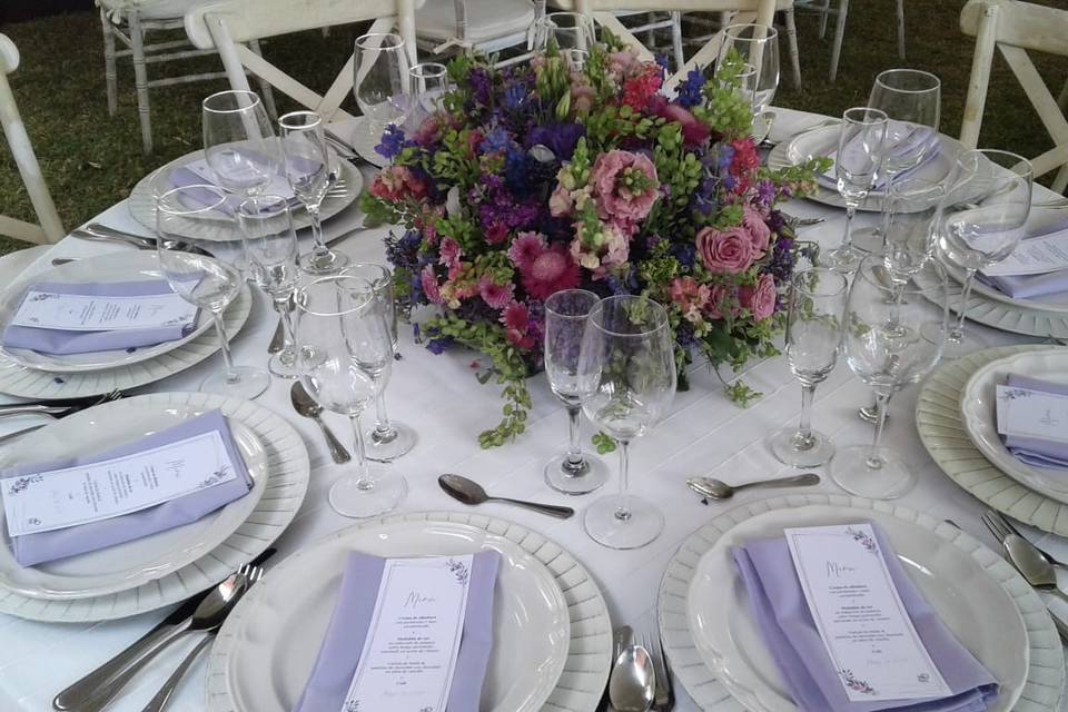 Round Tables