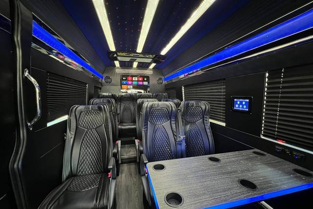 Indy Executive Limo
