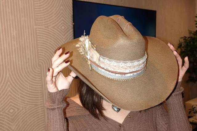 Wildflower Brim