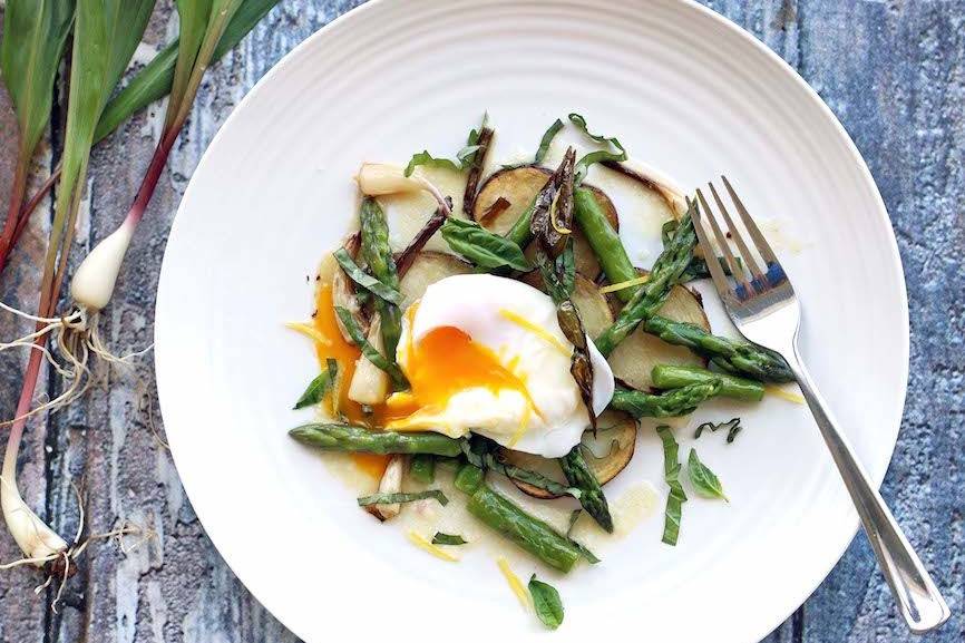 Spring salad with ramps, asparagus, poached egg - idea for a plated dinner starter