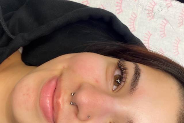 Hybrid Lash Extensions