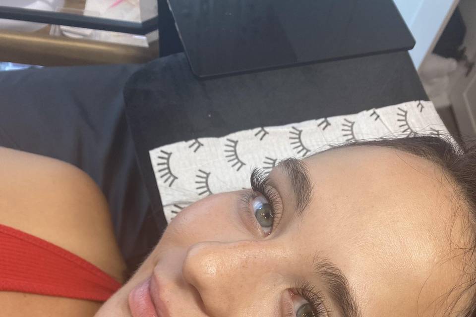 Hybrid Lash Extensions
