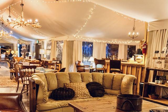 Lodge/reception area