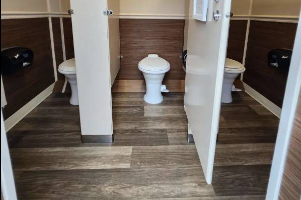 Step into comfort with our 4+1