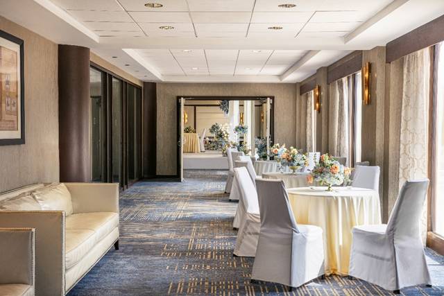 Sheraton LaGuardia East Hotel