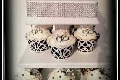 Vee Vee's Cupcakes