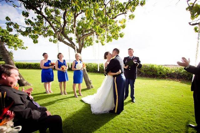 Kissing couple