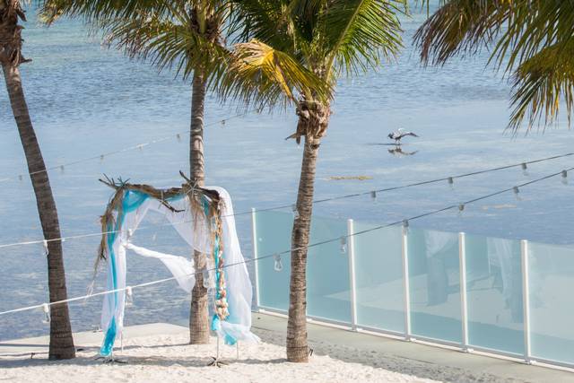 Beach wedding arch