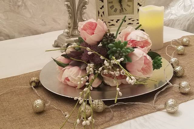 Peony and succulent bouquet