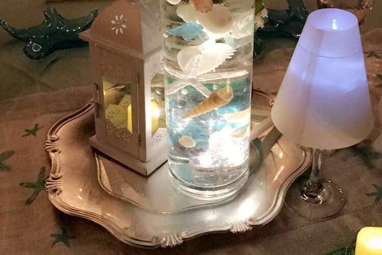 Luminated glass candle holder w/ seashells and seaglass