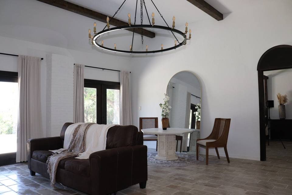 Agape Living/Dining