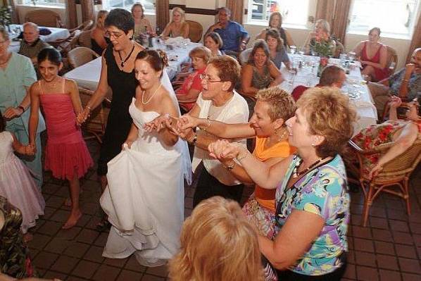 Cake cutting