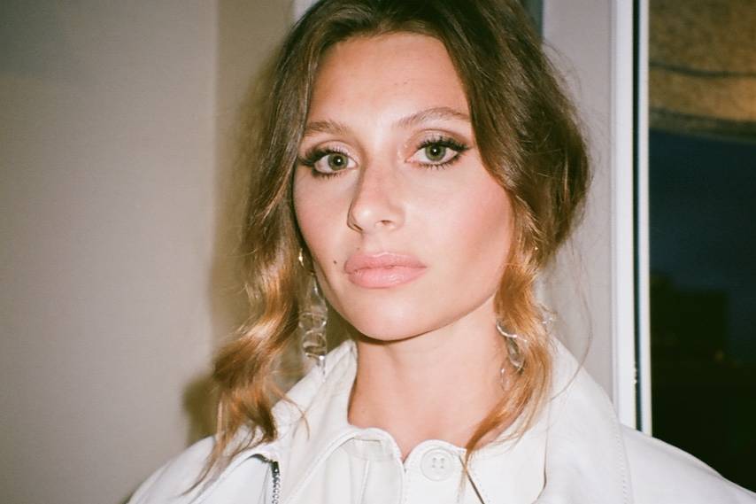 Red carpet makeup