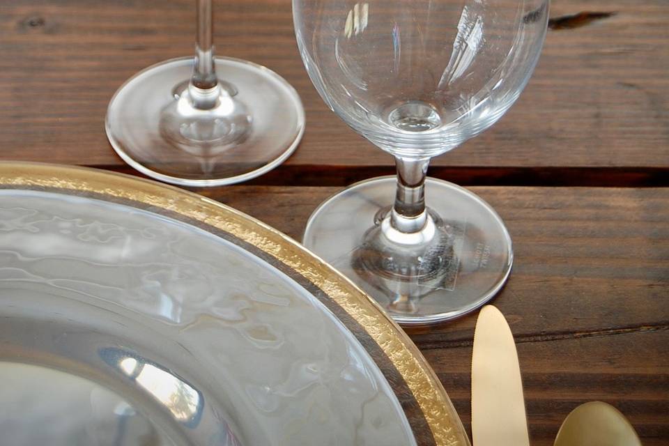 Forte gold rimmed glassware, gold rimmed glass charger, luster plates