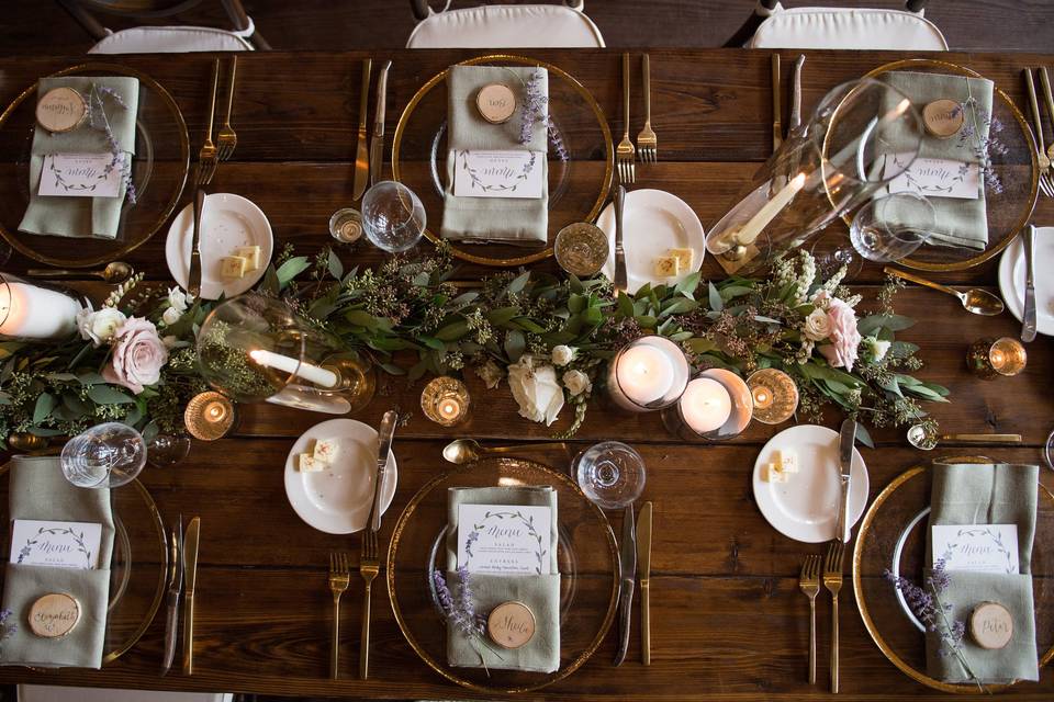 Minimalist design for table settings