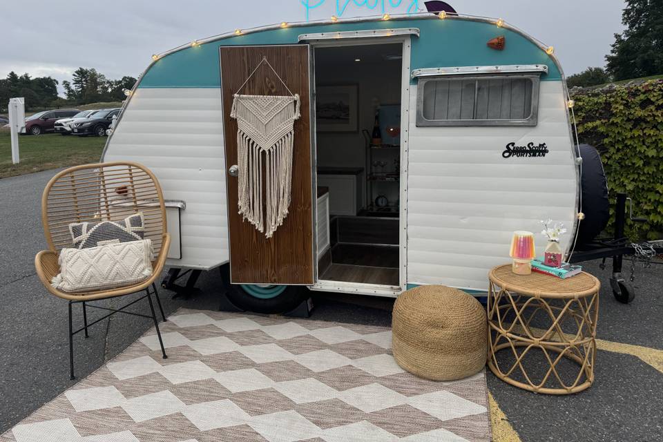 Dolly the Photo Camper
