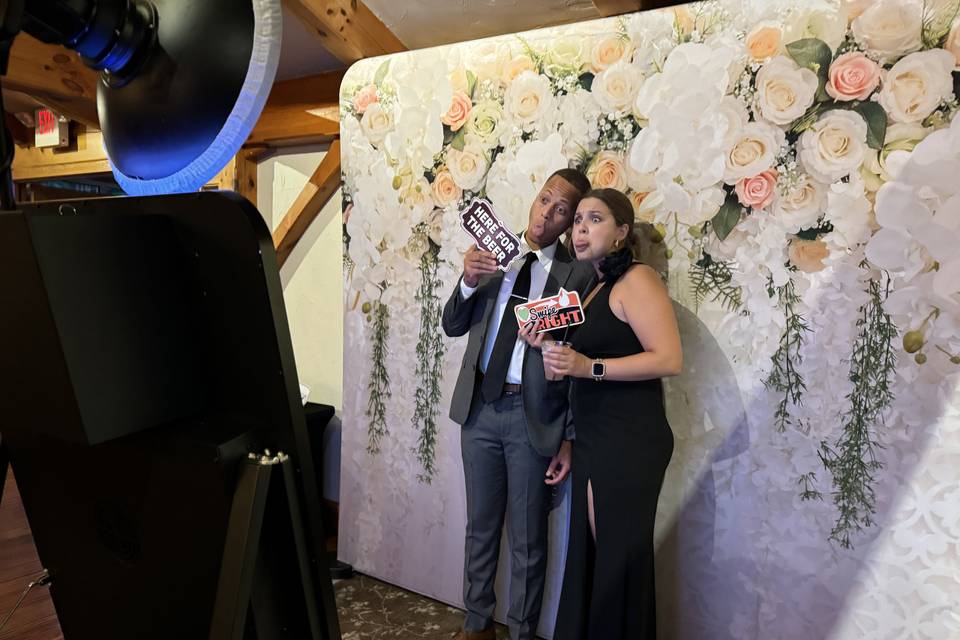 Magic Mirror Photo Booth