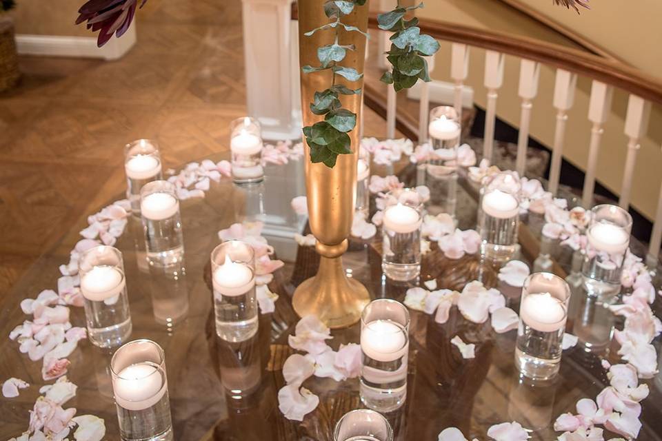 Floral centerpiece - Goldstein Photography