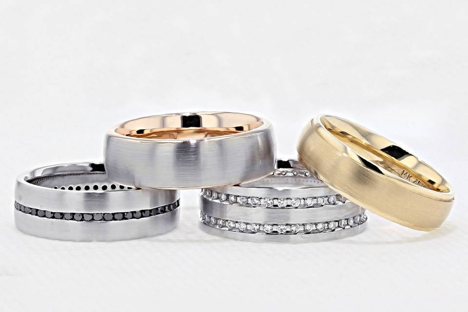 Choose from hundred of styles of men's wedding bands, from minimalistic to one-of-a-kind: http://hubs.ly/H07wHnp0