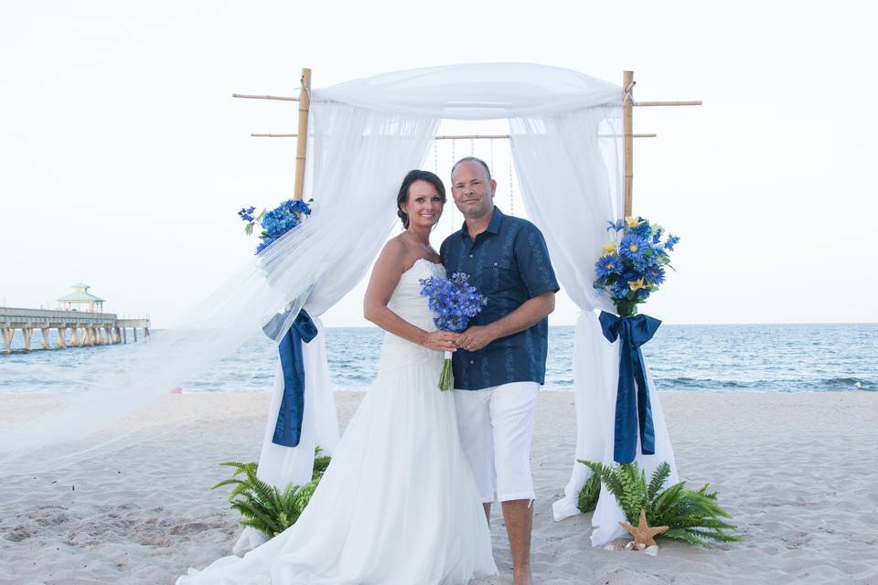 Bamboo arch on Wyndham Deerfield beach