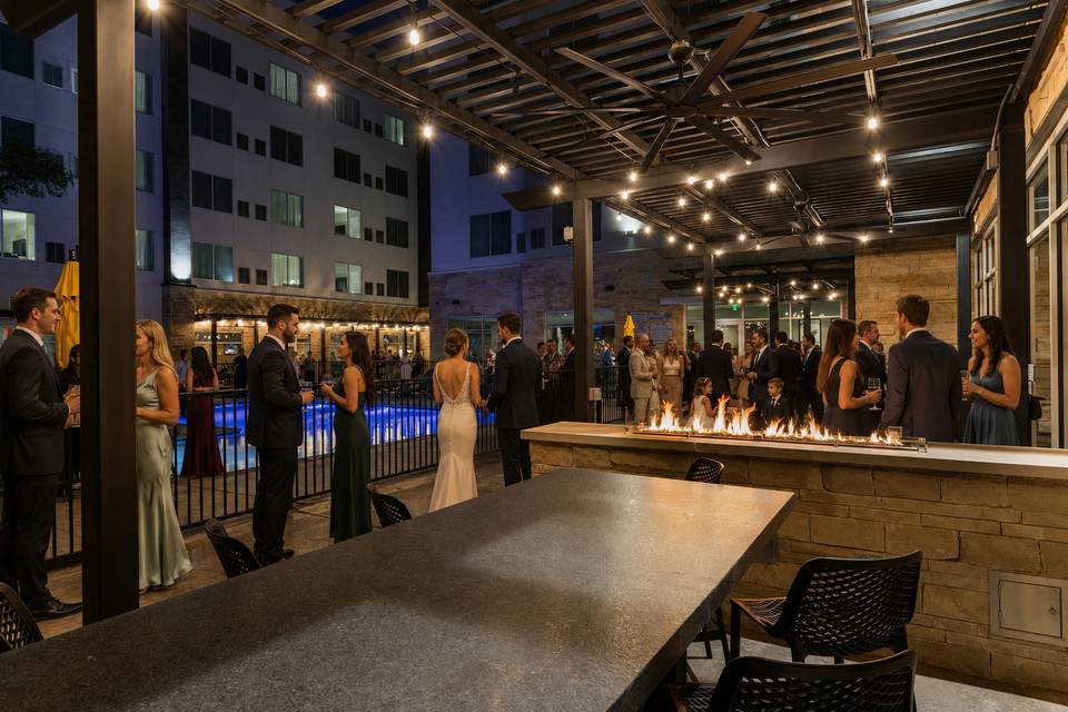 The Oaks Courtyard Night