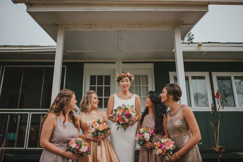 The bride with her bridesmaids