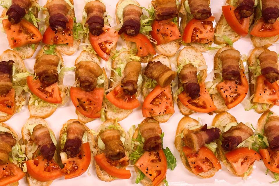 BLT Crostinis
