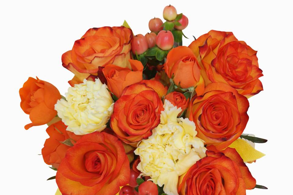 20 cm tall centerpiece