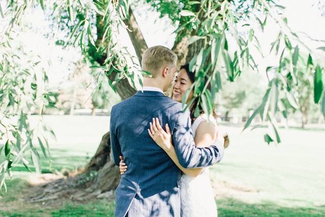 Burlap + Blossom Photography