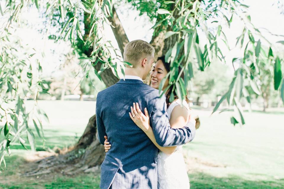 Burlap + Blossom Photography