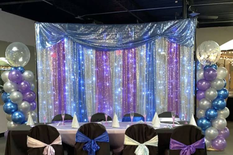 Head table